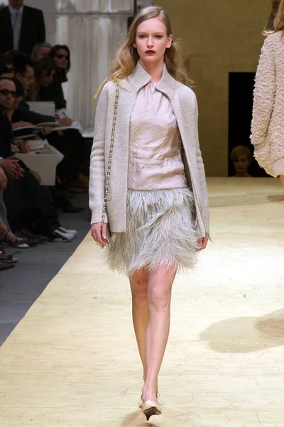 Look 29